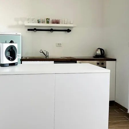 Apartello Modern - Garden Of Eden Sveti Vlas