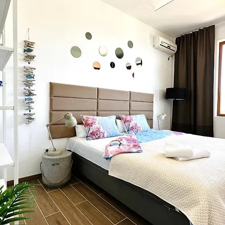 Apartello Modern - Garden Of Eden Sveti Vlas