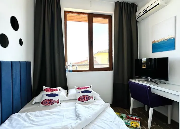 Apartello Modern - Garden Of Eden